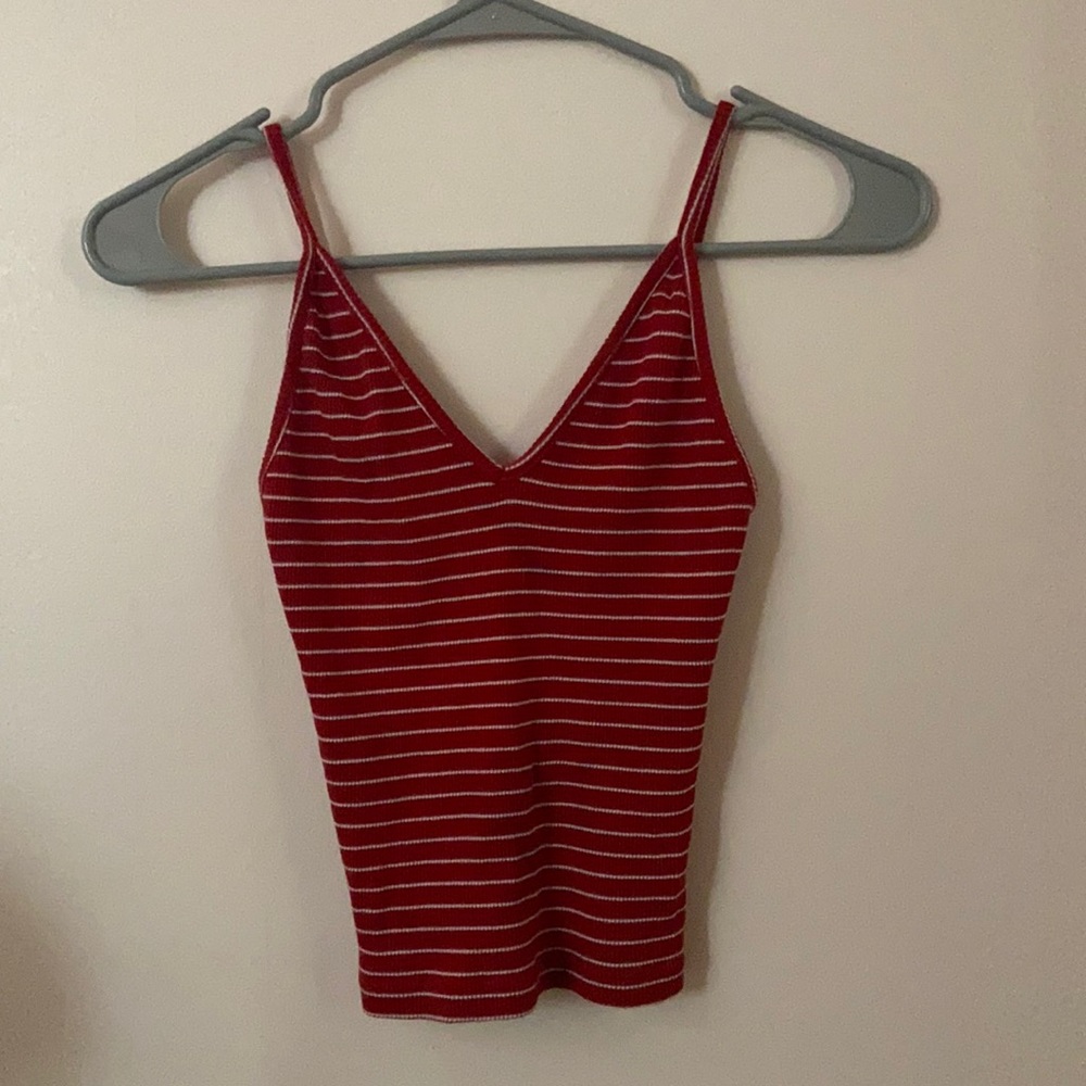 BRANDY MELVILLE TANK - OKE SIZE